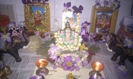 Ganesh Chaturthi Decor Ideas 2022: 5 Easy And Simple Ideas To Decorate Bappa